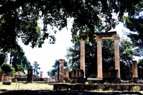 The ancient ruins of the sunny day at Olympia, Greece — Stock Photo, Image