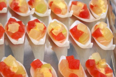 canlandırıcı meyveli damak temizleyici