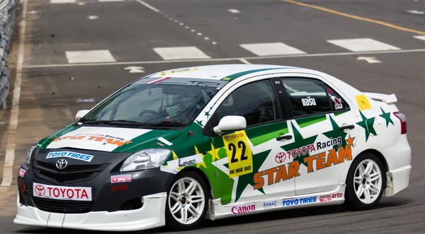 Toyota, jeden aby závod 2012 — Stock fotografie