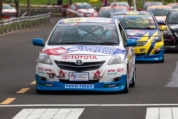 Toyota est l'un de faire course 2012 — Photo