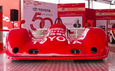 Toyota bir tane yapmak yarış 2012