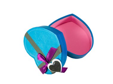 Mavi kalp kutu şeklinde