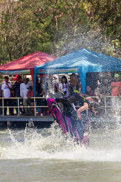 Freestyle le jet ski cascade action — Photo