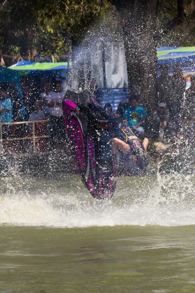 Vrije stijl de jet ski stunt actie — Stockfoto