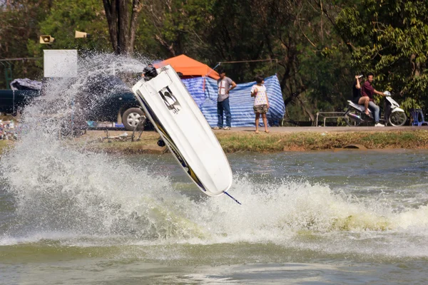 Gösteri freestyle jet ski dublör eylem — Stok fotoğraf