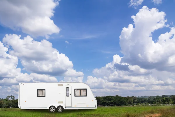 Caravanas camping — Fotografia de Stock