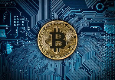 Blockchain teknolojisi bitcoin madencilik konsepti. Mavi devre kartında kripto para birimi bitcoin