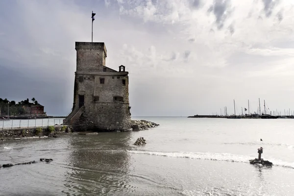 Vár a tenger - rapallo - liguria - Olaszország Stock Fotó