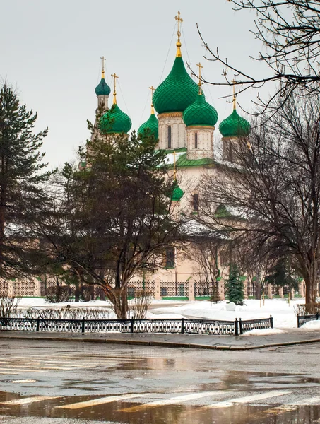 Iglesia Vieja en Yaroslavl — Foto de Stock