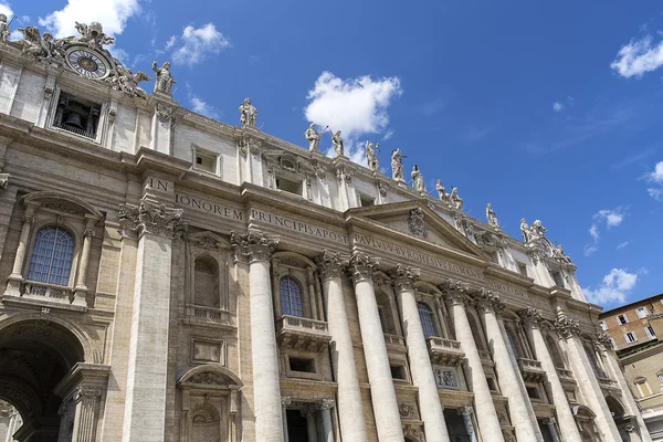 St Peter s Basilica — Stock Photo, Image