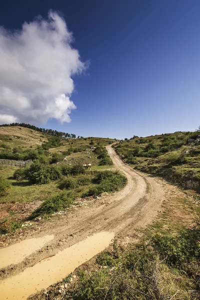 Rock trail near Guadagnolo, Italy — Stock Photo, Image