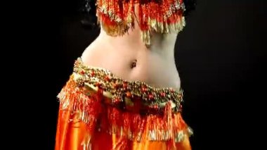 dans - gövde sallamak