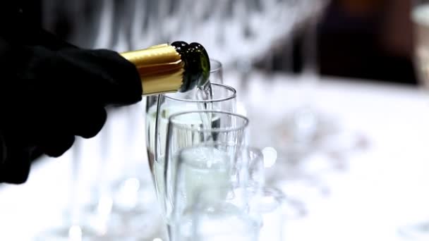 Nalewanie szampana — Wideo stockowe