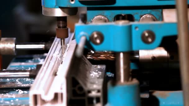 Drill prepare hole in plastic - window manufacture — Stock Video