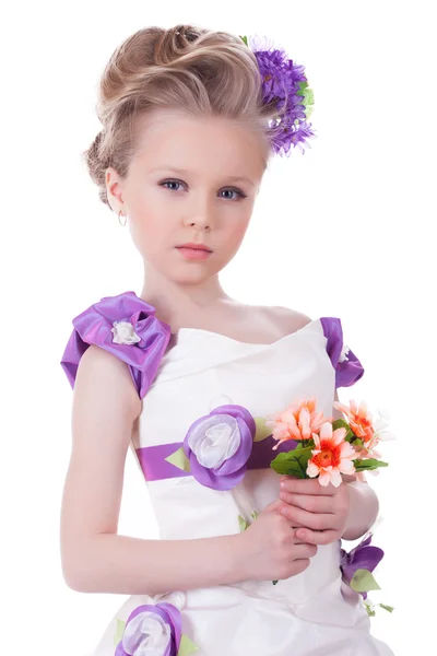 Jolie petite fille avec bouquet — Photo