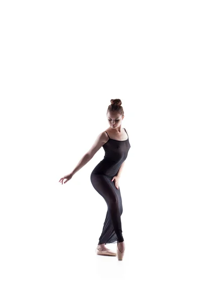 Bailarina de ballet seductora posando en negligee erótico —  Fotos de Stock