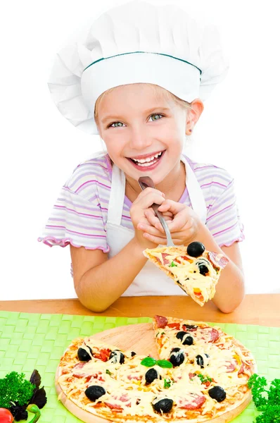 Lilla flickan förbereder en pizza — Stockfoto