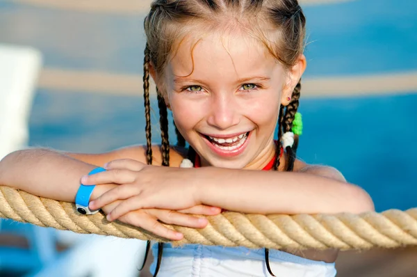 Niña con una cuerda — Foto de Stock