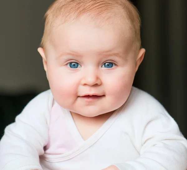 Schattige baby — Stockfoto