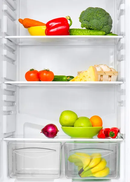 Refrigerator with vegetables — Stock Photo, Image