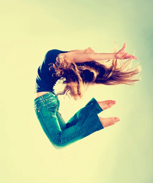 Jumping Woman — Stock Photo, Image