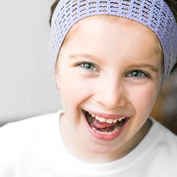 Beautiful little girl — Stock Photo, Image