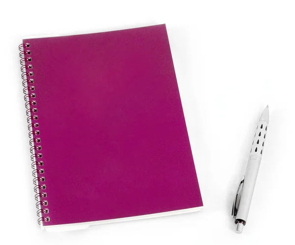 Cuaderno azul y pluma —  Fotos de Stock