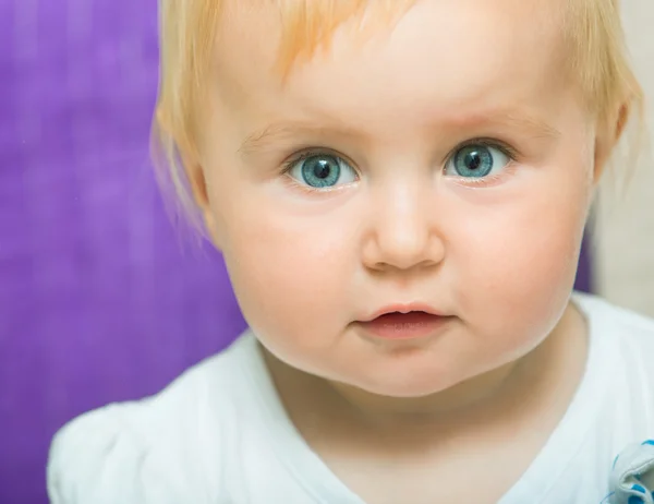 Retrato de bebé adorable — Foto de Stock