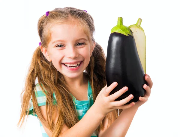 Liten flicka med aubergine — Stockfoto