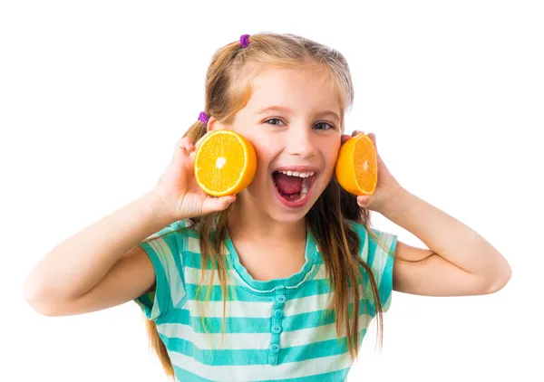 Petite fille avec des oranges — Photo