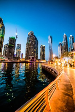 Dubai marinası