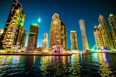 Dubai marinası