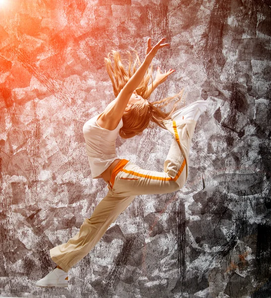 Jumping girl — Stock Photo, Image