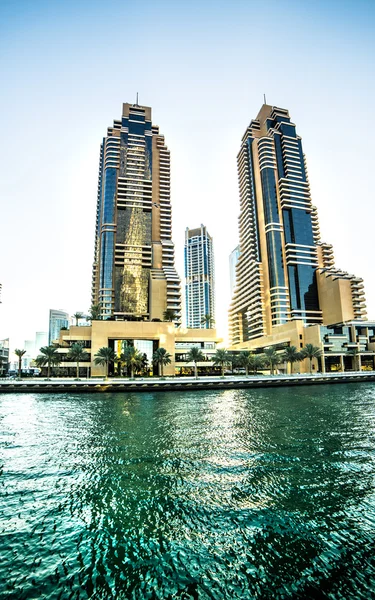 Небоскрёбы Dubai Marina — стоковое фото