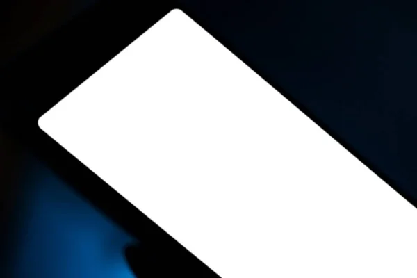 Пустой дисплей современного планшета — стоковое фото