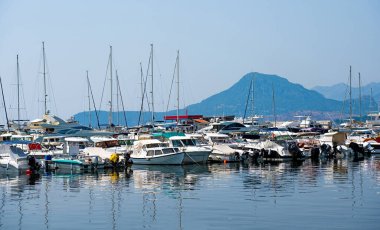 Karadağ 'da yat limanı
