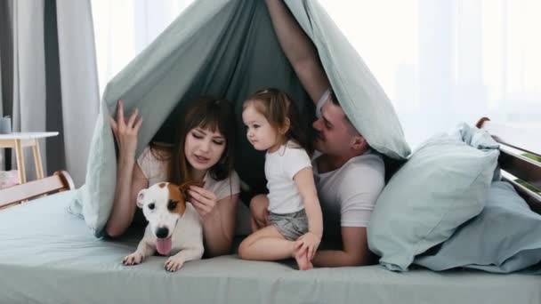 Lovely family morning — Stock Video