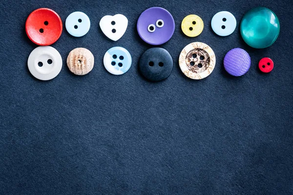 Variedade de botões de costura — Fotografia de Stock