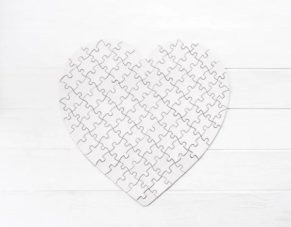 Puzzle en forma de corazón —  Fotos de Stock