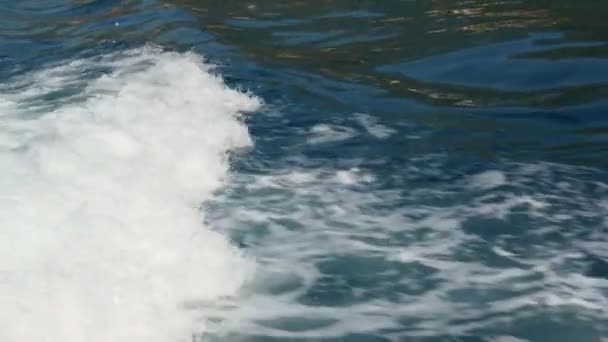 Vagues de mer après bateau — Video