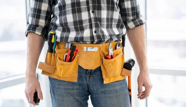 Mounting belt with tools for repair — Stock Photo, Image