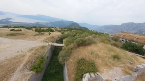 Antiga Fortaleza Gorazda Montenegro Cercou Montanhas Florestas Baía Kotor Partir — Vídeo de Stock