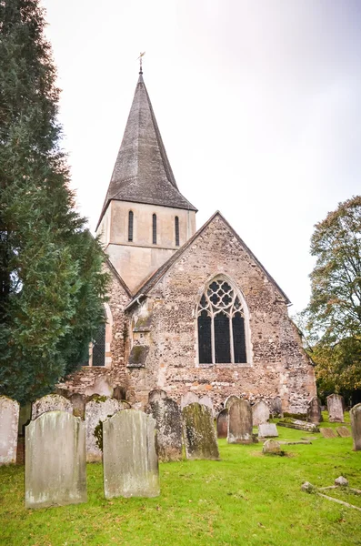 Χωριό shere εκκλησία surrey Αγγλίας — Φωτογραφία Αρχείου