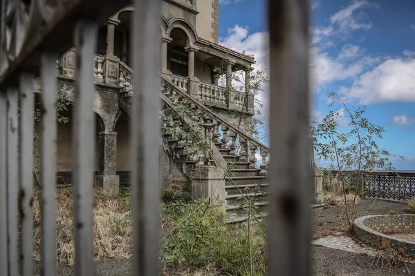 Verlassene Villa Stockfoto