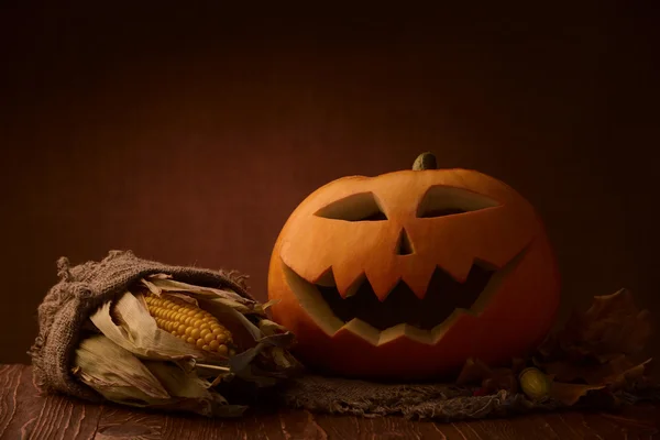 Scary halloween pumpkin jack-o-lantern — Stock Photo, Image