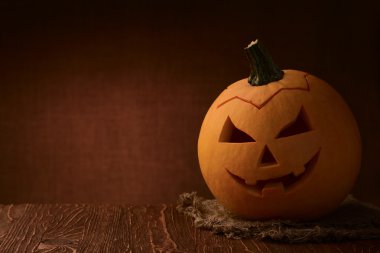 Scary halloween balkabağı jack-o-lantern