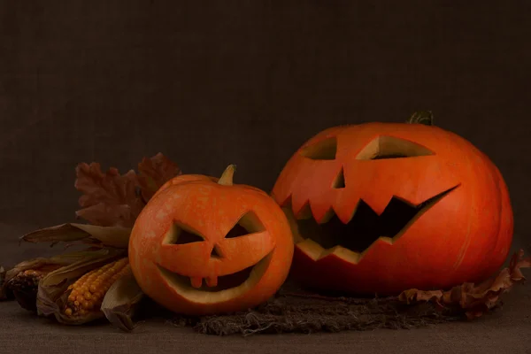 Skrämmande halloween pumpa jack-o-lantern — Stockfoto