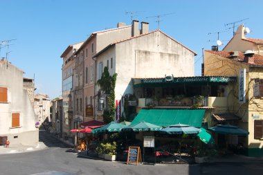 Arles Restoran
