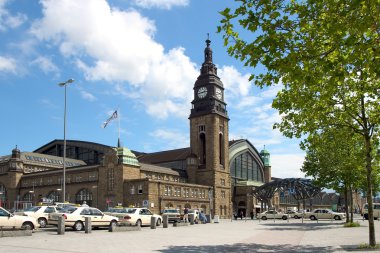 Merkez İstasyonu 01