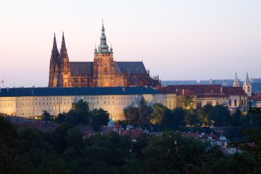 Hradschin bei Nacht